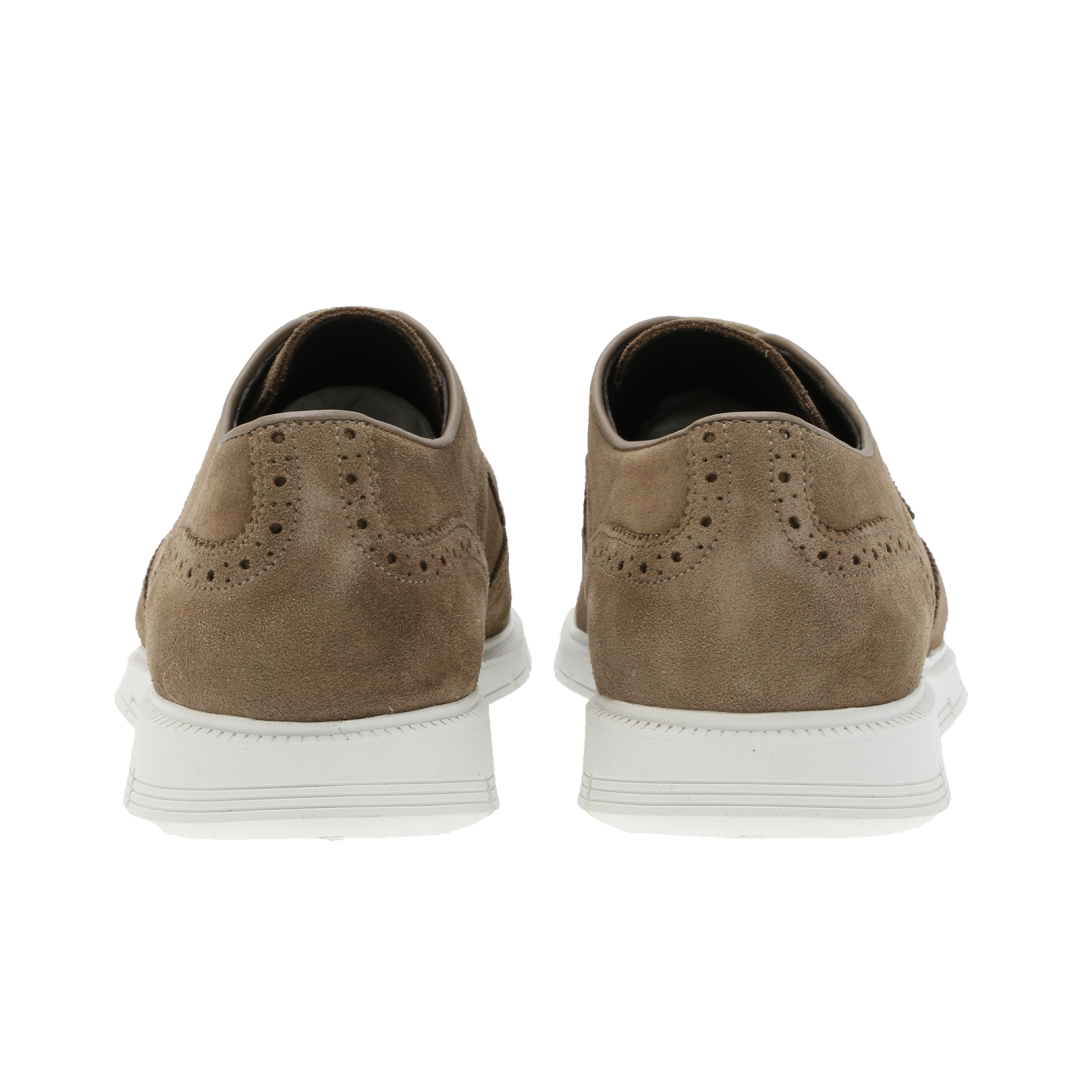 sport brogues